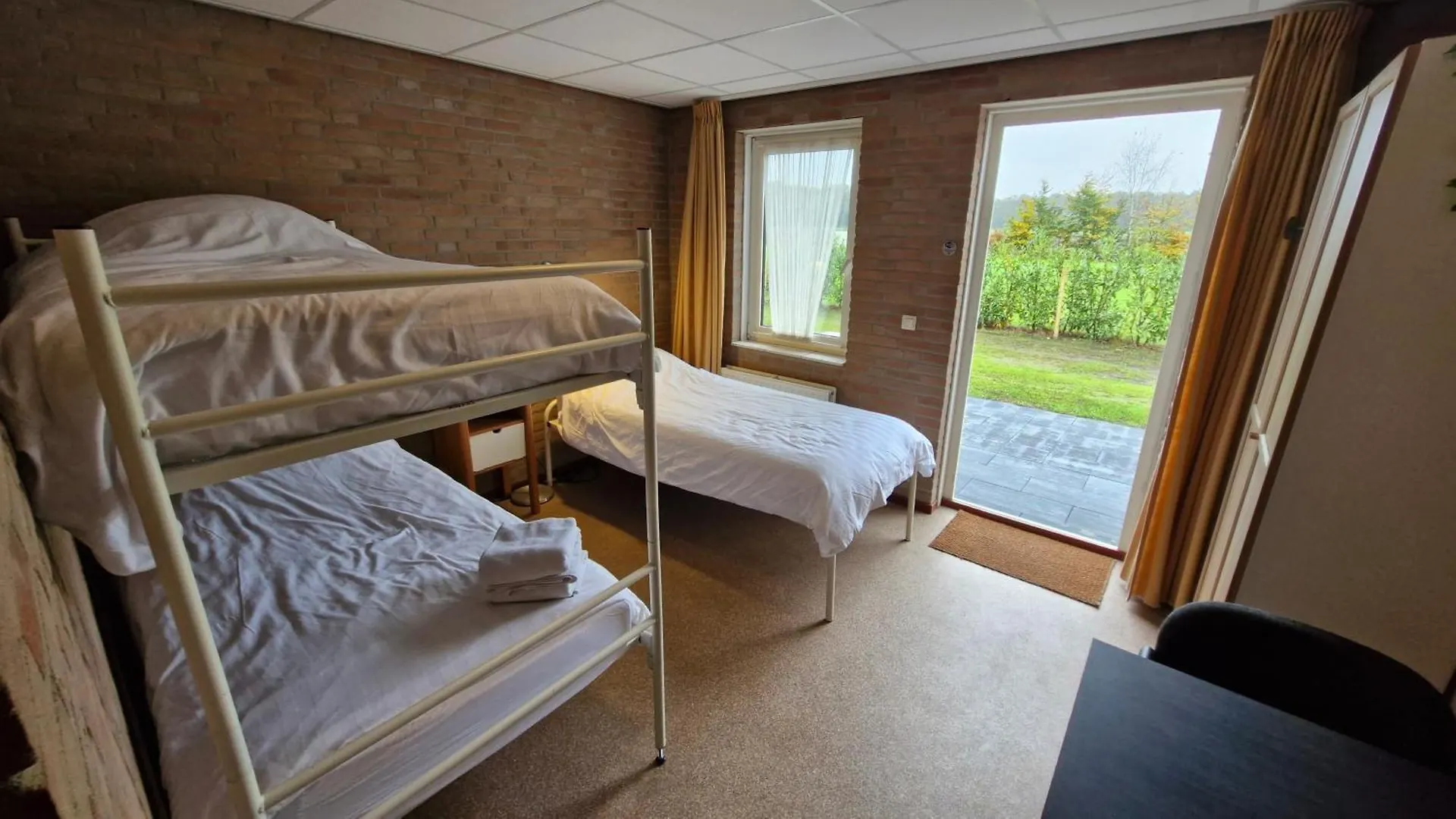 Campingkamer Knegsel Hotel